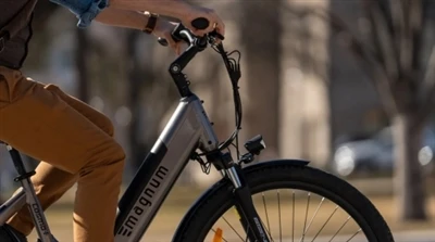 Quant dura una bateria de bicicleta elèctrica de 48 V?